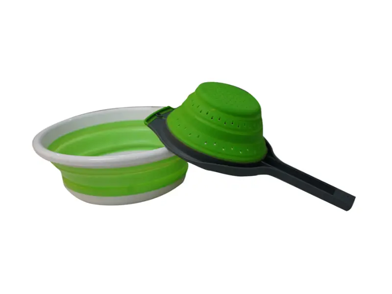 Ar su maistu besiliečiantis TPE liejimas išskirs kenksmingas medžiagas, kai užpildomas karštu vandeniu?