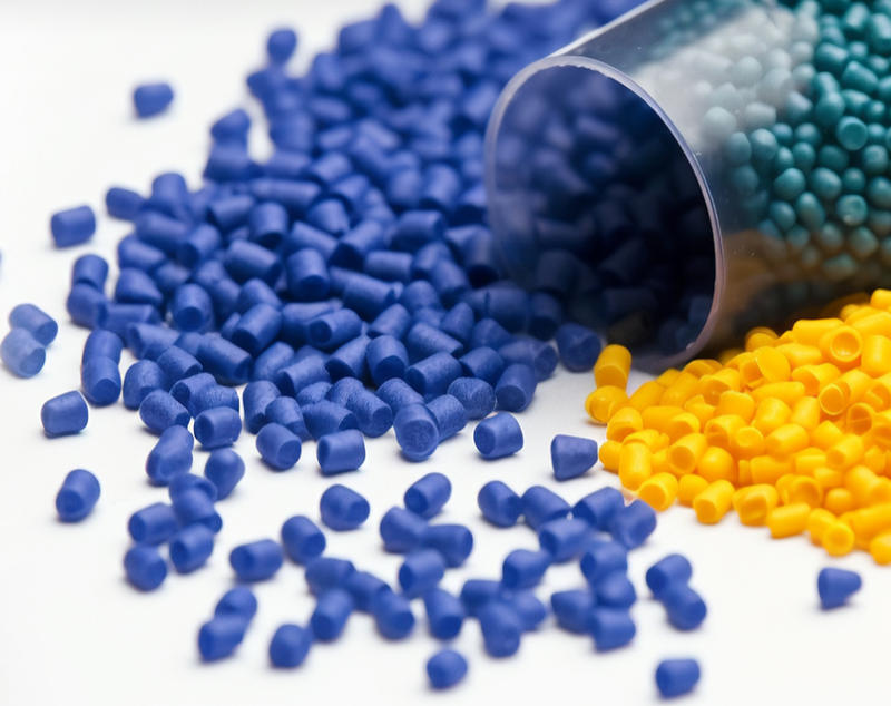 Į kokius veiksnius reikia atsižvelgti renkantis užpildus TPE medžiagoms?